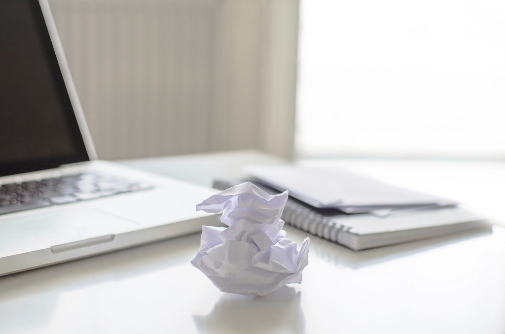 Selling Notion Templates: Notion Marketplace vs. Your Own Storefront